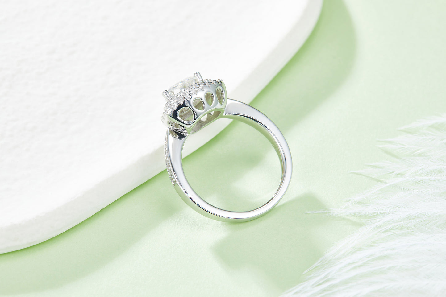 1 CTW Trillion Moissanite  S925 Ring plated