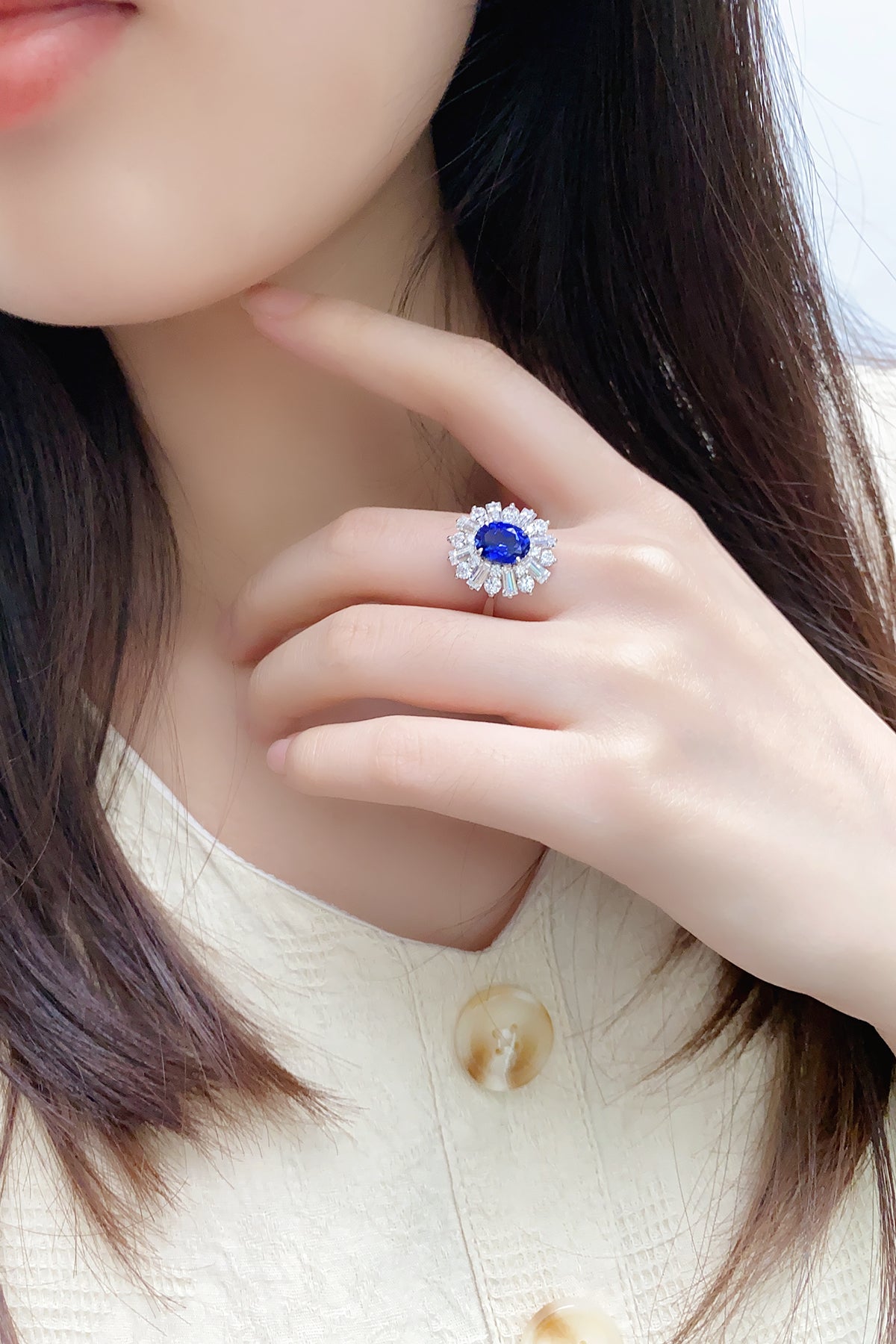 2.6 CTW Oval Lab Grown Sapphire S925 Ring plated