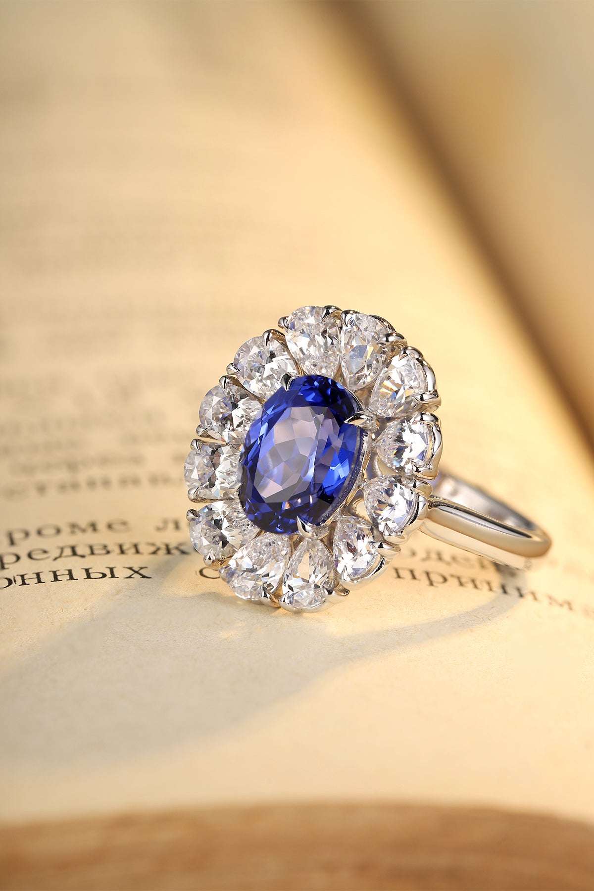 3.6 CTW Oval Lab Grown Sapphire S925 Ring plated