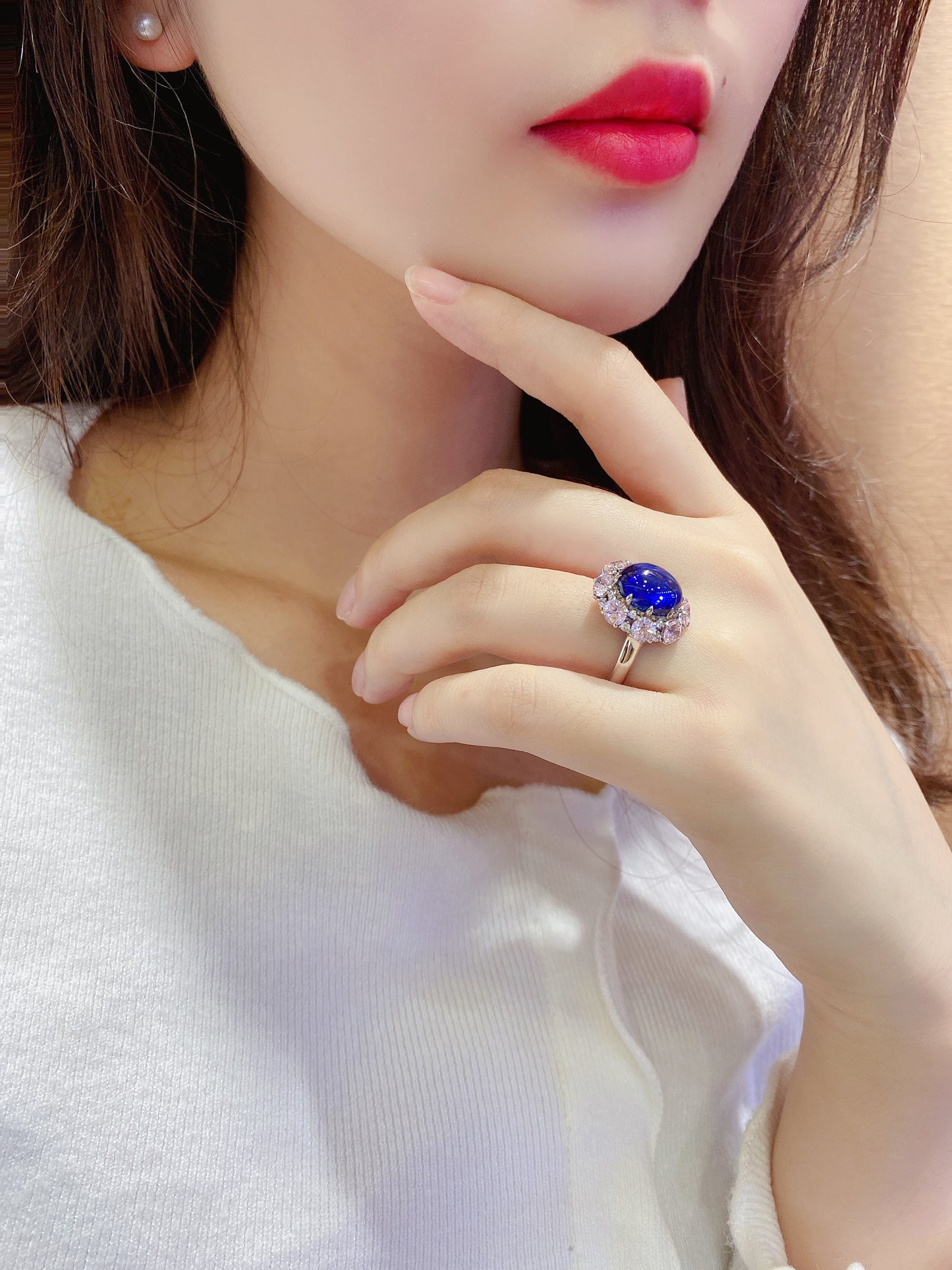 7 CTW Oval Lab Grown Sapphire S925 Ring plated