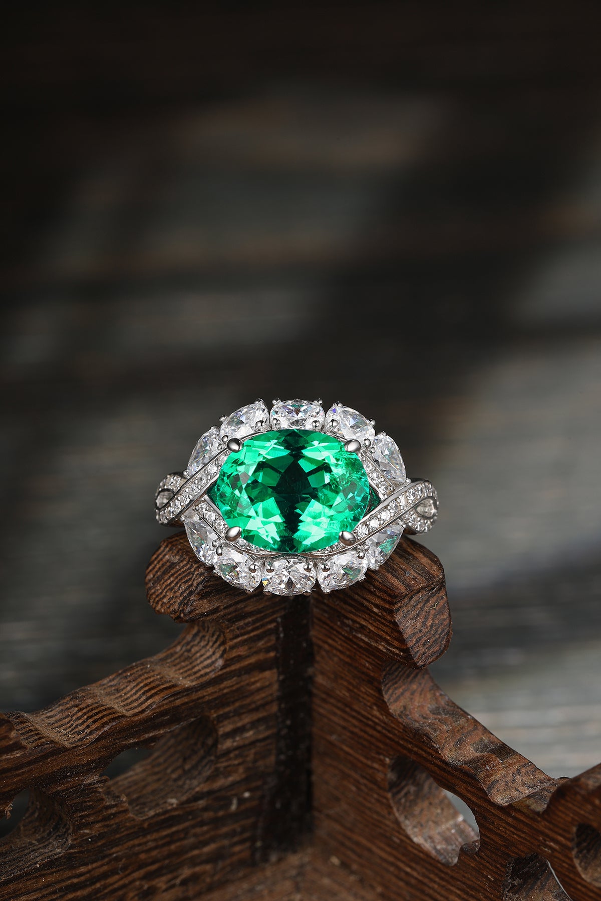 4.8 CTW Oval Lab Grown Emerald S925 Ring plated