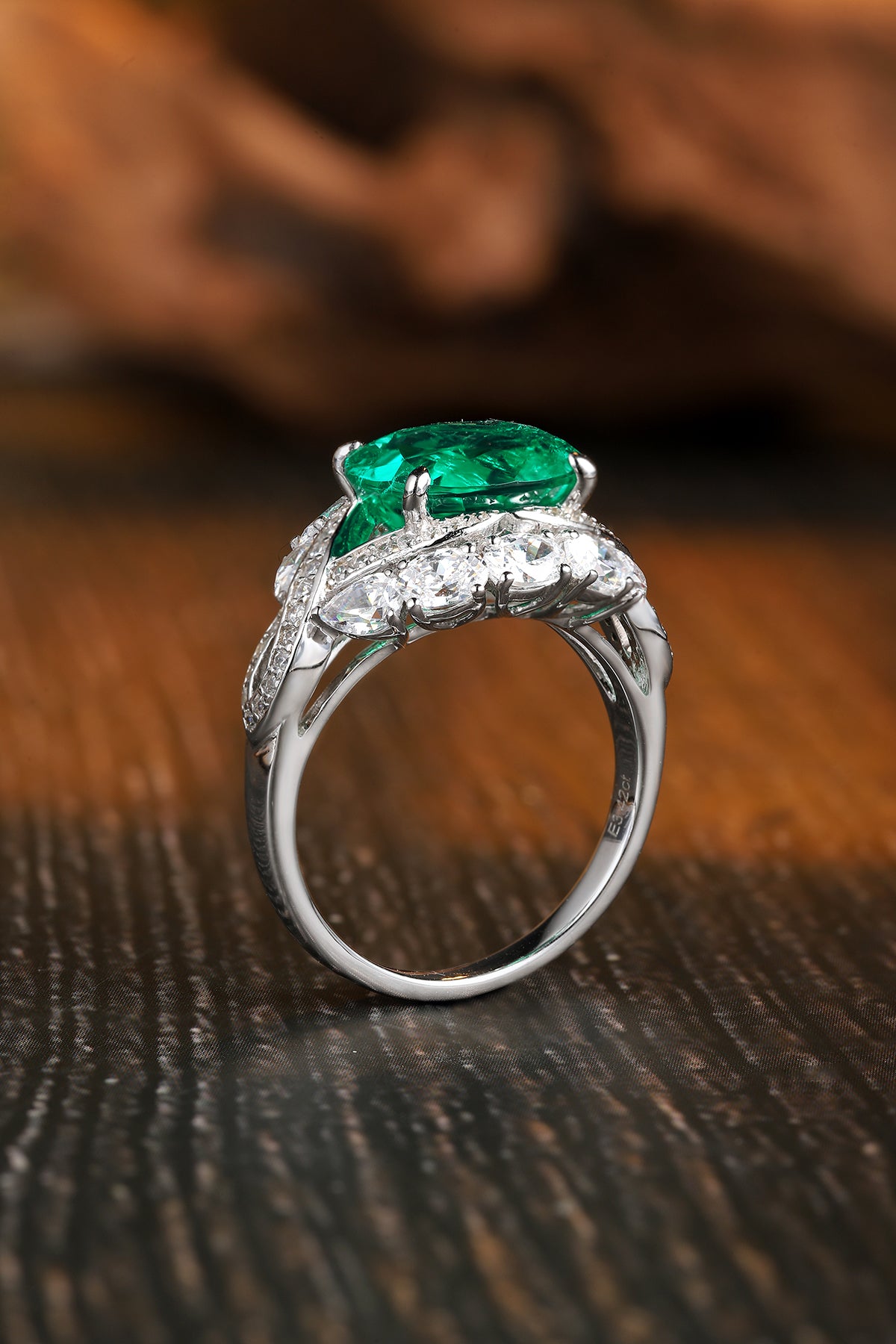 4.8 CTW Oval Lab Grown Emerald S925 Ring plated