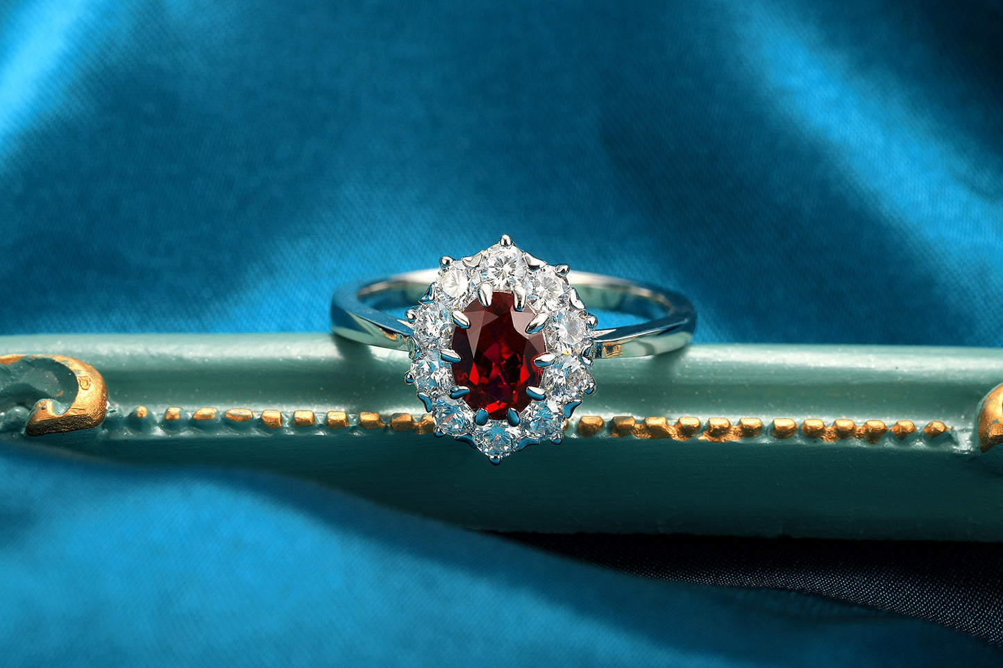 1 CTW Oval Lab Grown Ruby S925 Ring plated