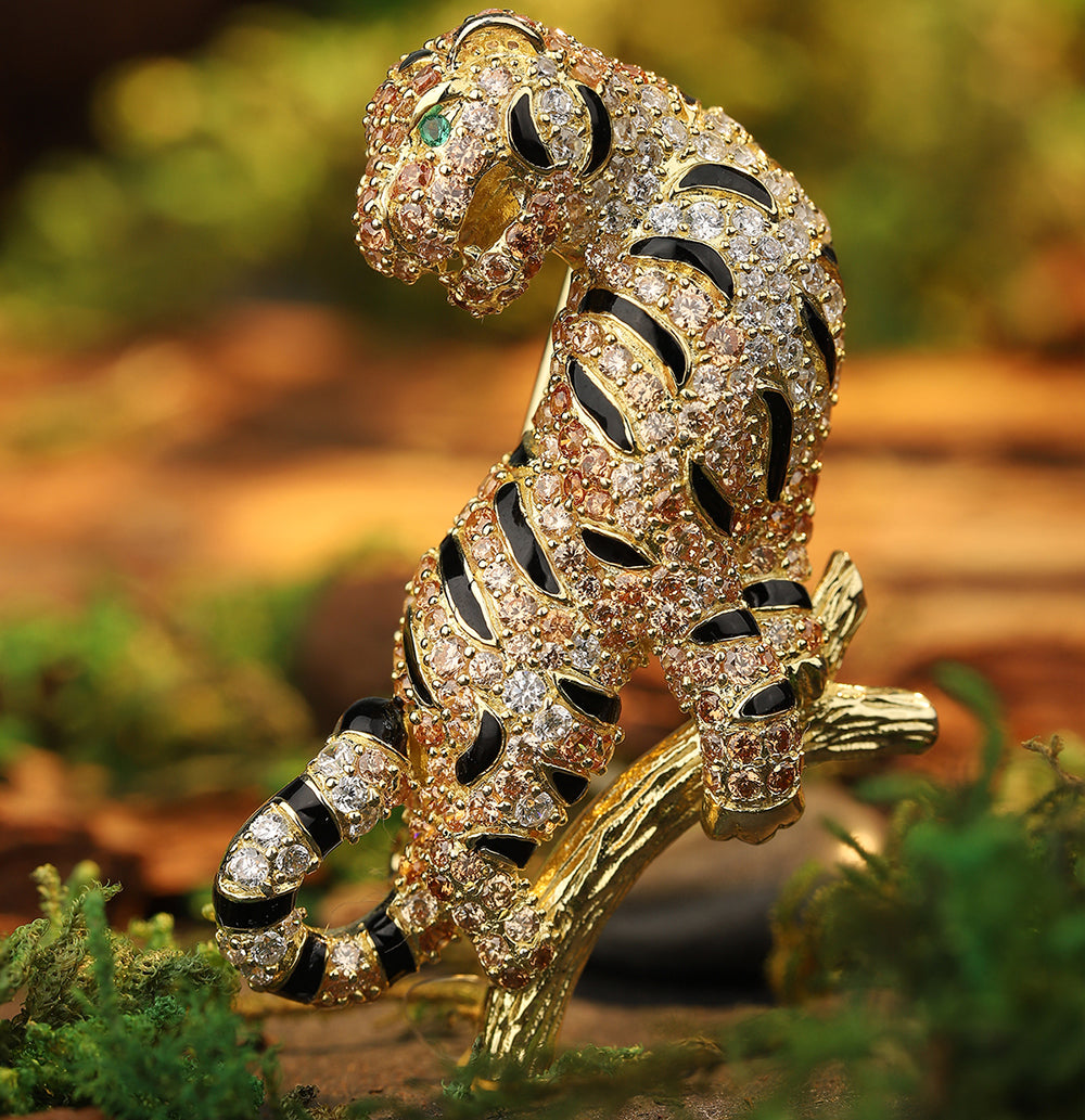 ANSTERGEMS Tiger Gemstone Brooch