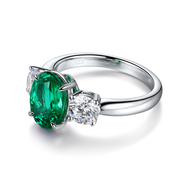 2.2 CTW Oval Lab Grown Emerald 925 Ring gold plated