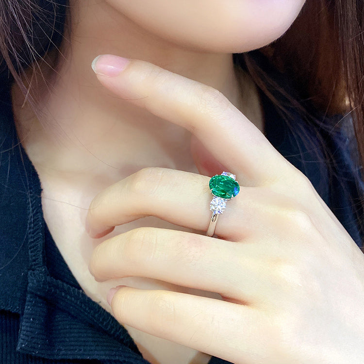 2.2 CTW Oval Lab Grown Emerald 925 Ring gold plated